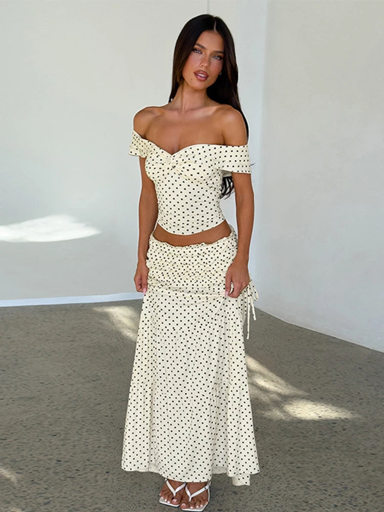 חליפת נקודות דגם - שלי