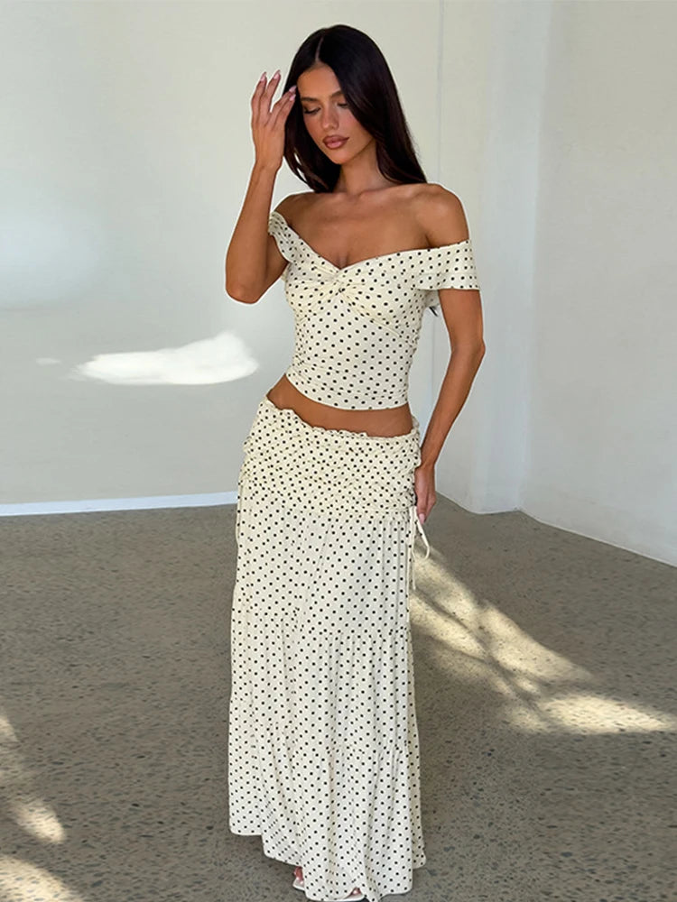 חליפת נקודות דגם - שלי