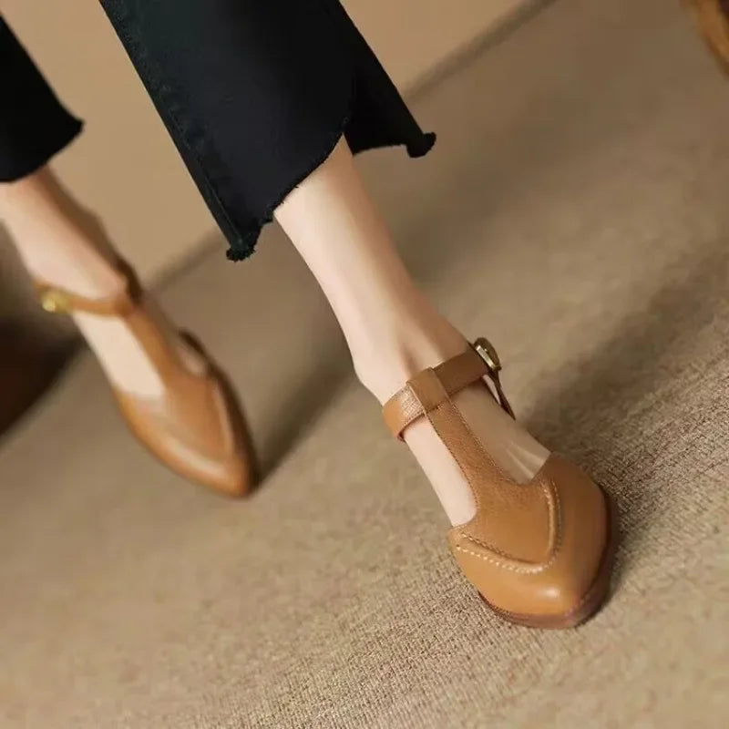 נעלי עקב דגם לין