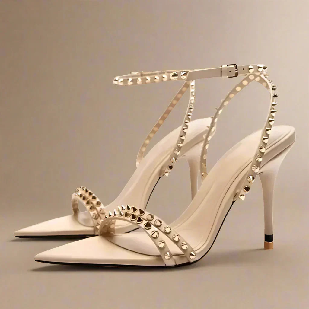 נעליים דגם- קלואי